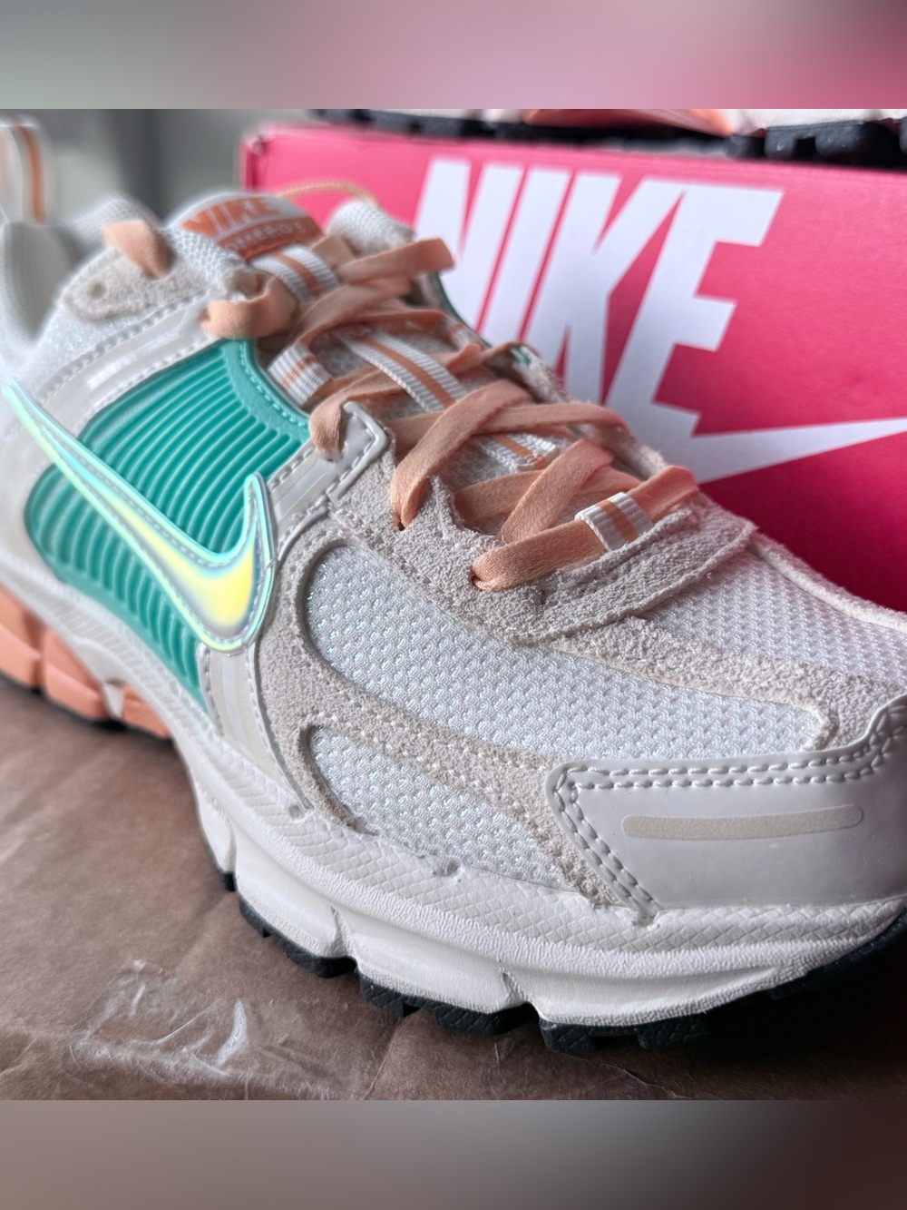 Nike Vomero 5 - Picture 4 of 9